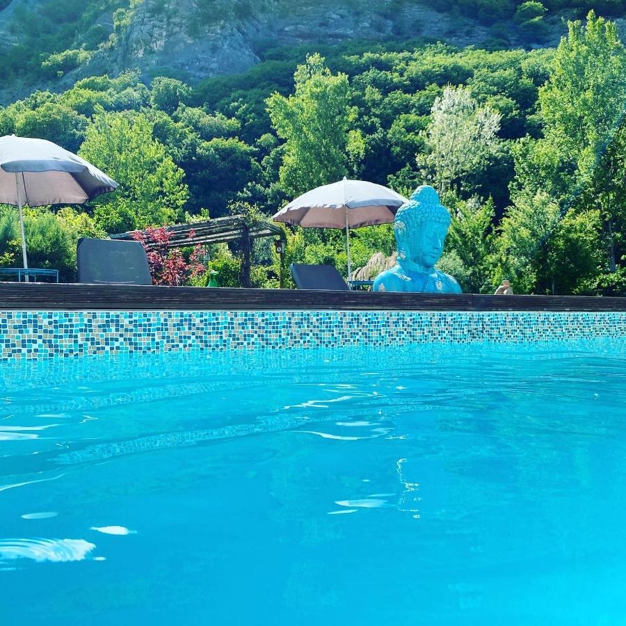 Gite L'O Bleue (Adults Only) Varces-Allieres-et-Risset Exterior foto